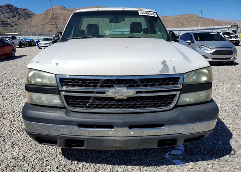 2006 Chevrolet Silverado C1500 from USA, damaged, VIN 3GCEC14V06G184661